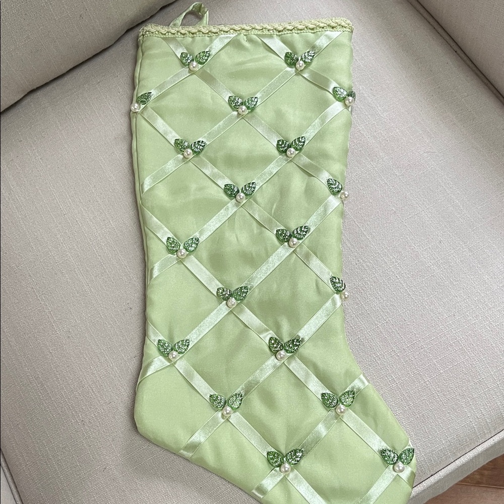 Martha Stewart Vintage Satin Green Tree Skirt and Stocking - Picture 2 of 6
